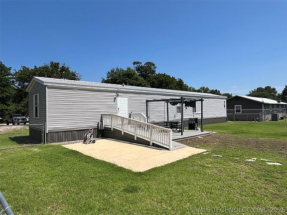 5th image of 3643 Osage Dr