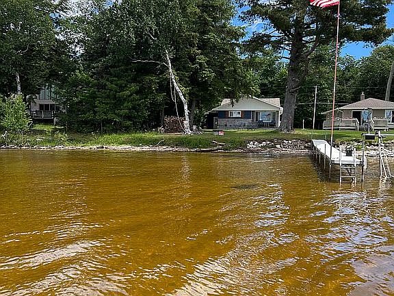 5th image of 221 Sunset Beach Dr