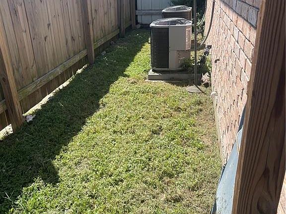 3rd image of 74-76 Phillip Ct