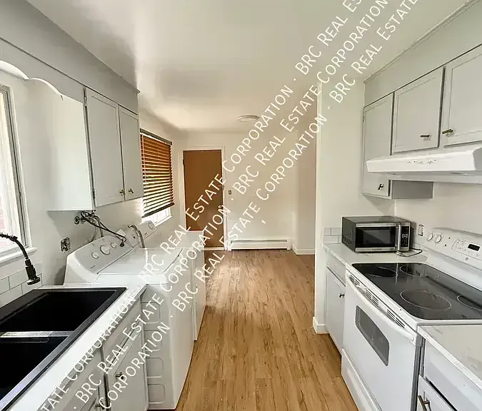 11523 1/2 W 61st Pl #11523-1/2 — Photo 3