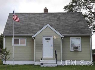 677 Bluff St, Quinnesec, MI 49876