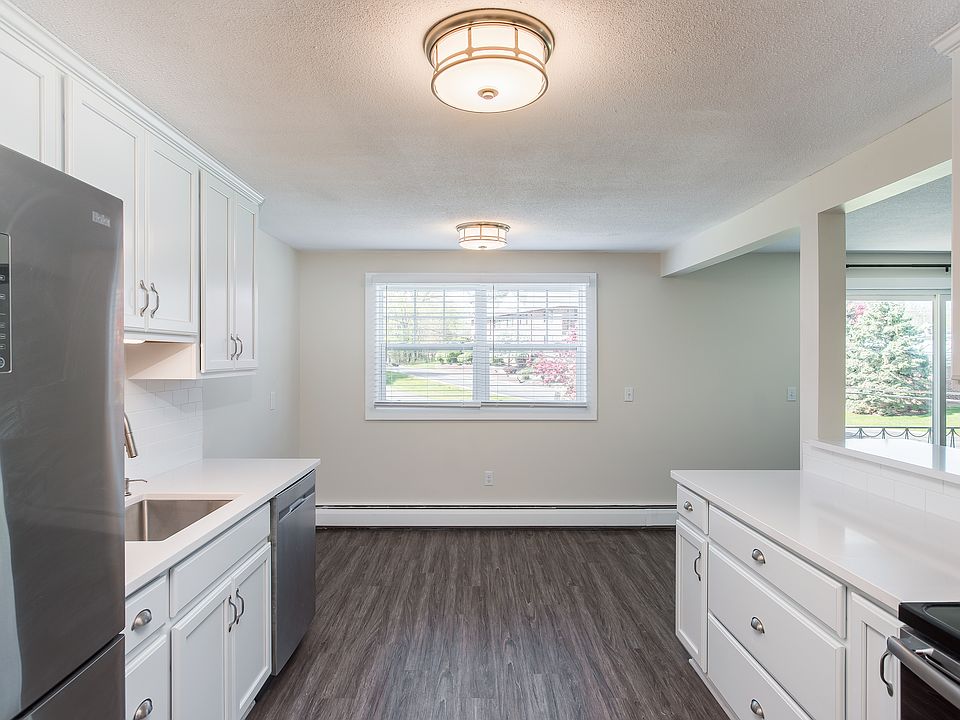 1st image of 3650 Monroe Ave Unit 28
