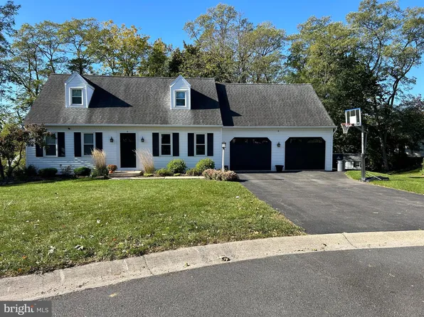 6 Grebill Ct, Ephrata, PA 17522