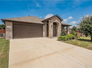 7325 Wavecrest Way, Fort Worth, TX 76179