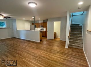 93 Park St, Essex Jct, VT 05452