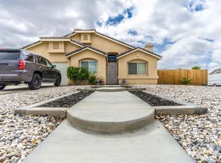 11823 Dana Dr, Adelanto, CA 92301
