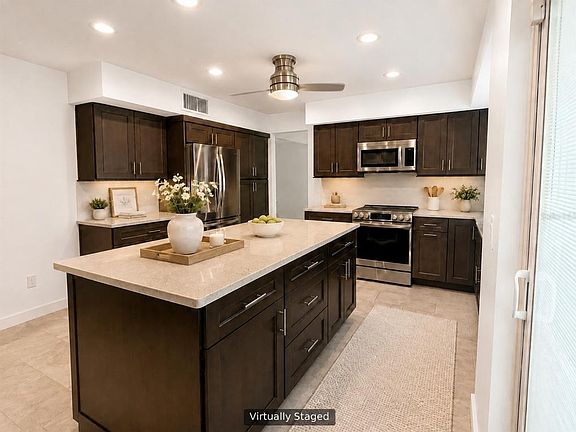 3rd image of 3133 W IDLEWILD AVENUE
