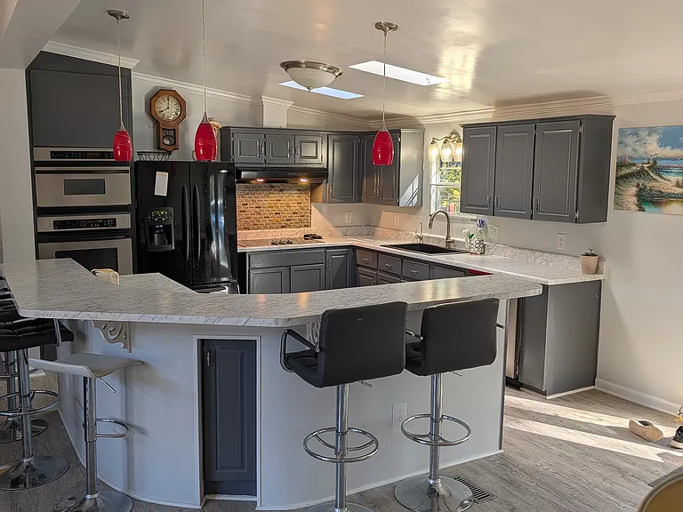 Elevation Rd — Photo 4