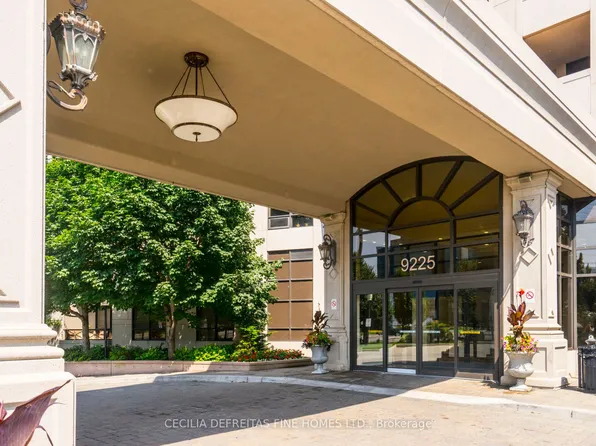 9225 Jane St #1616, Vaughan, ON L6A 0J7