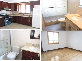 18812 42nd Ave, Flushing, NY 11358
