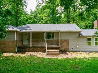 4869 Phillips Rice Rd, Cortland, OH 44410