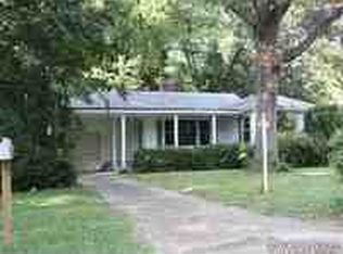 105 Iris Dr, Jackson, TN 38301
