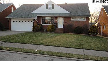 1st image of 1784 E 228th St