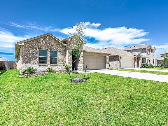 4th image of 22810 Panaro River Dr