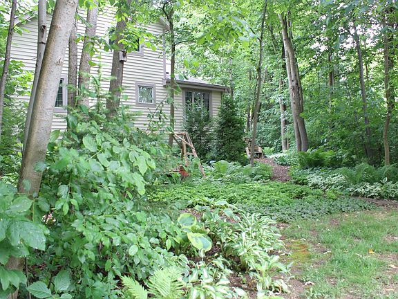 3rd image of W242N7316 Old Oak Dr