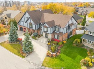 507 Birkdale Ct, Tecumseh, ON N8N 4B3