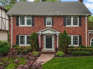 414 W 68th Ter, Kansas City, MO 64113
