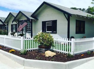 1702 Vine St, Paso Robles, CA 93446