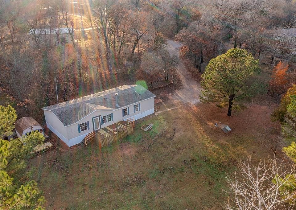 1st image of 114 Armadillo Dr