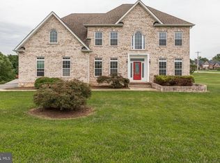 7805 Farmview Ct, Owings, MD 20736