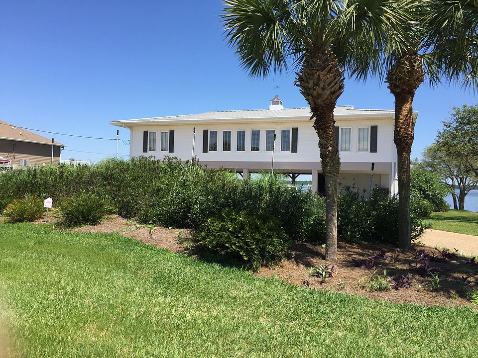 1st image of 1482 Alligator Dr