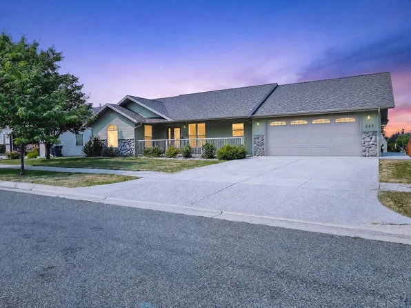 844 Expedition Trl, Helena, MT 59602