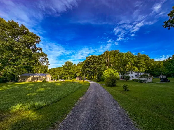 96 Bone Creek Rd, Berea, WV 26327