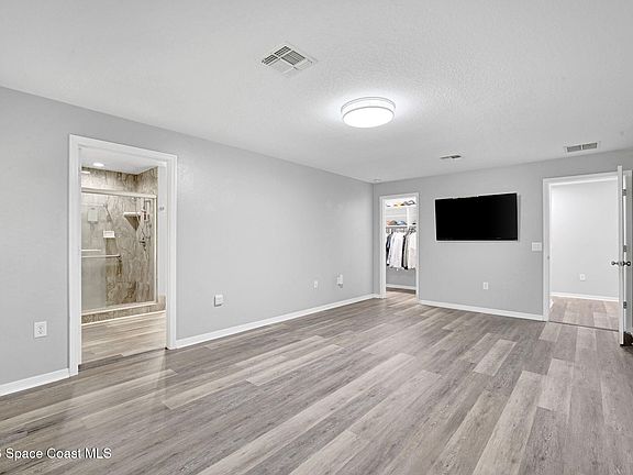 5th image of 4126 Fitzroy Reef Dr