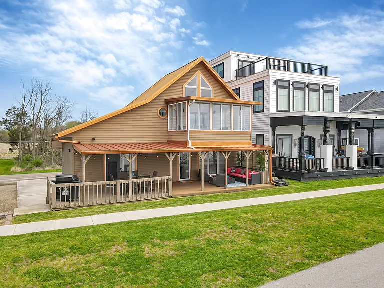 3685 N Bank Rd NE #1 — Photo 11