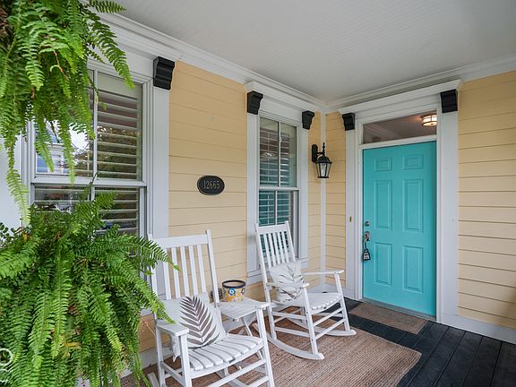 4th image of 12665 Apsley Ln