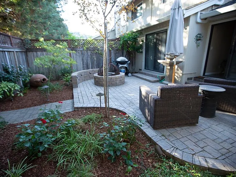9 Vanessa Ct W — Photo 7