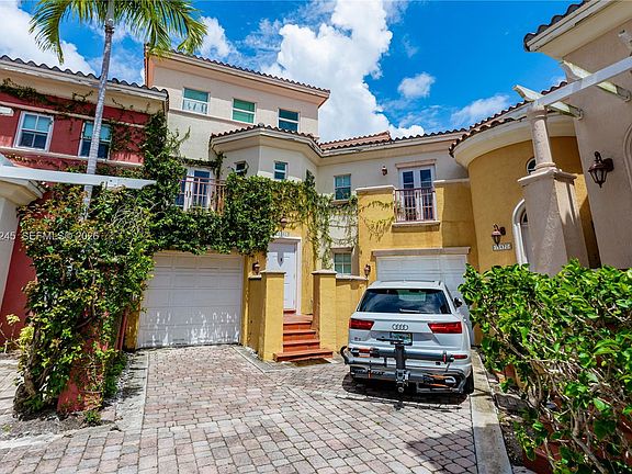 2nd image of 18460 NE 30th Ave #18460