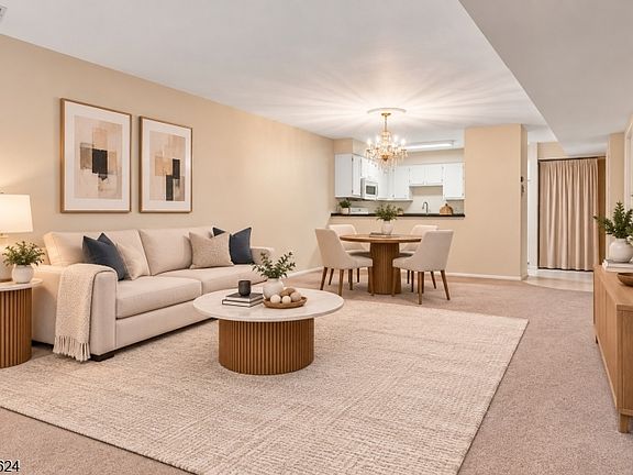 4th image of 19 Plauderville Ave #208