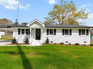 309 S Main St #A, Four Oaks, NC 27524