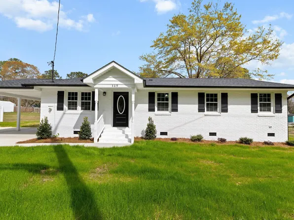 309 S Main St #A, Four Oaks, NC 27524