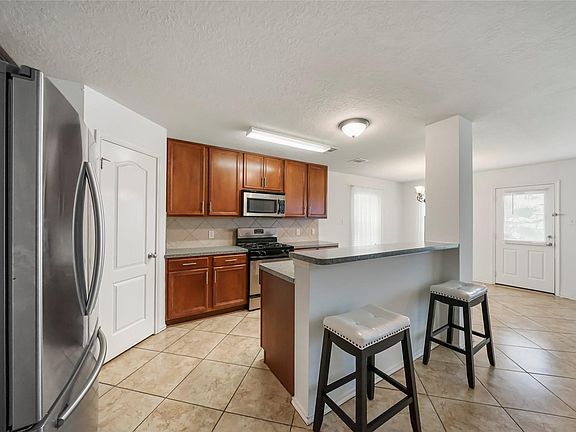 5th image of 4515 Newhope Terrace Ln