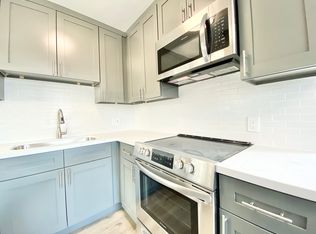 410 S Manhattan Pl #212, Los Angeles, CA 90020