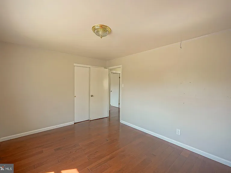 701 Crestbrook Ave — Photo 33
