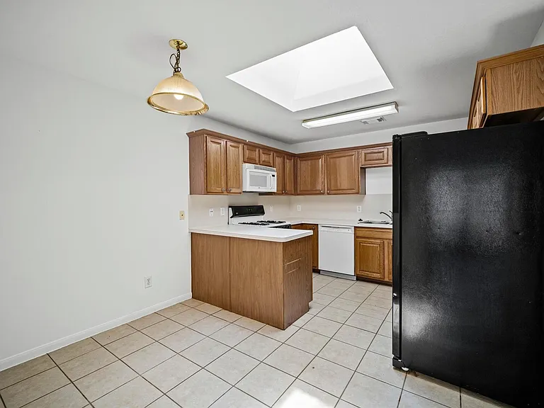 26115 Cypresswood Dr — Photo 10