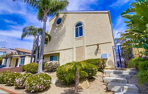 3843 Riviera Dr Photo 1