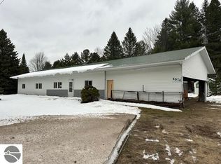 4014 N Old Us Highway 27, Frederic, MI 49733