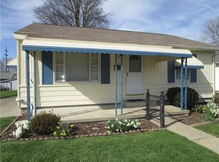 1025 Haig St, Sharon, PA 16146