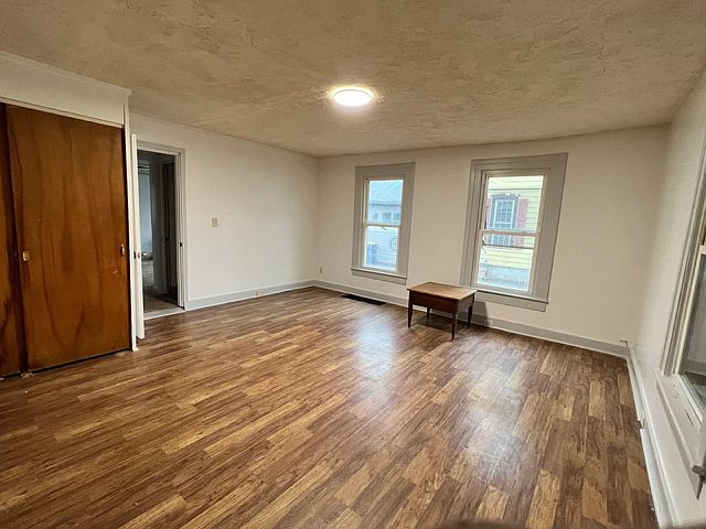 2nd image of 39 Lewis St #2