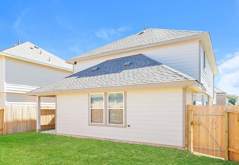 4831 Sessile Trl — Photo 3