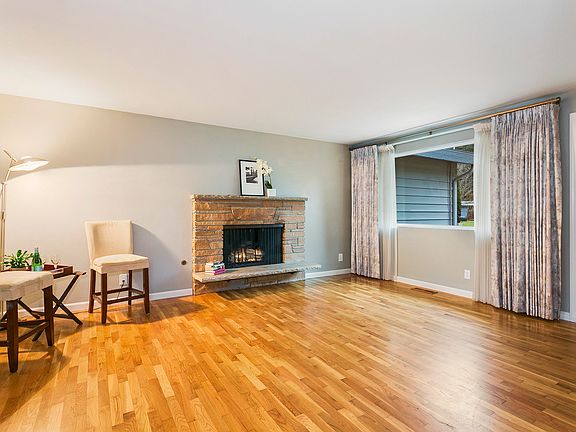 4th image of 7025 127th Ave NE