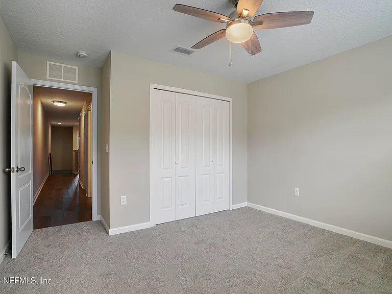 142 Castro Ct — Photo 22