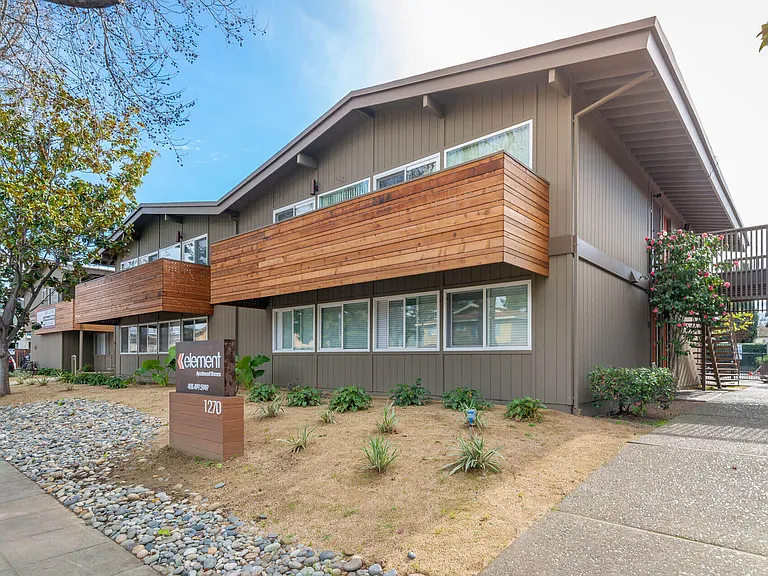 Element Apartment Homes — Photo 2