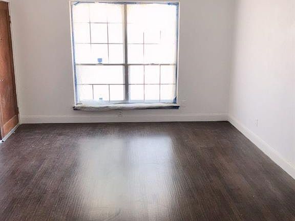 2nd image of 2711 Virginia Dr
