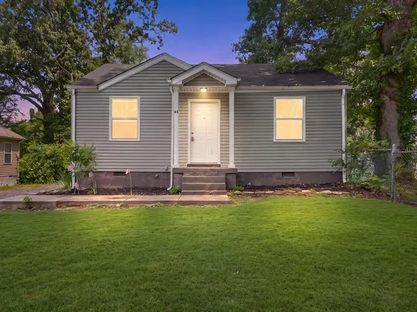 43 Chestnut Dr, Clarksville, TN 37042