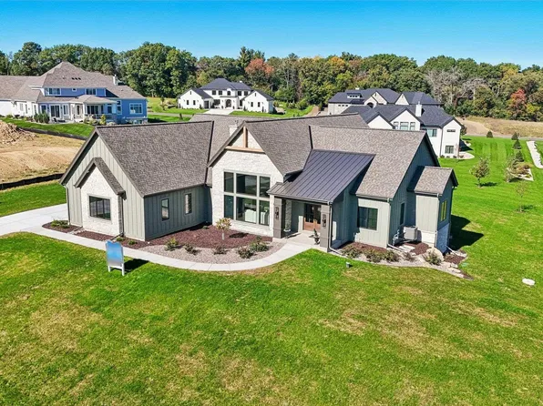 7544 Blue Cedar, Verona, WI 53593